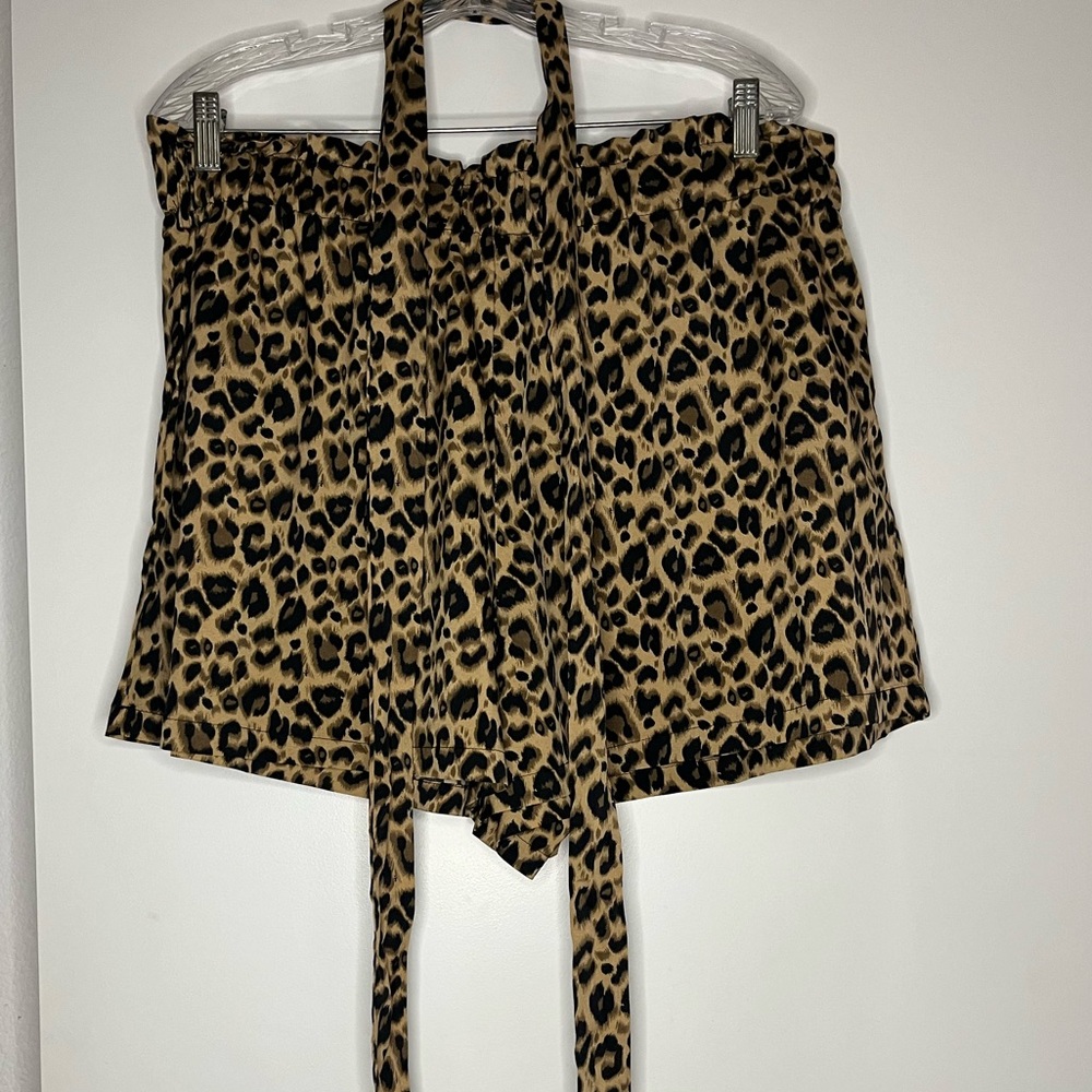 SHEIN Leopard Print Shorts with Fabric Belt